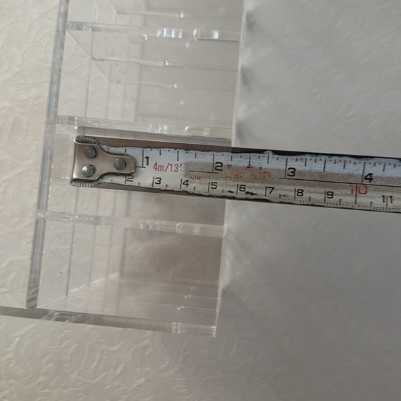 52 unit arcylic organizer - Picture 7 of 7